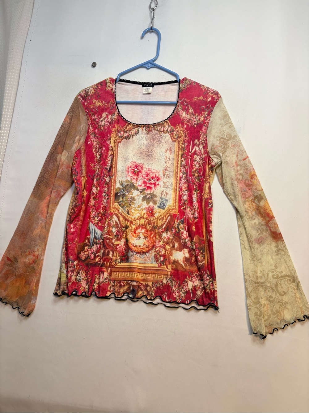 Yukiko Vintage Y2K Artwear Pug Dog Tapestry Mesh Top Large Sheer Sleeves